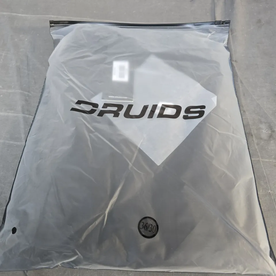 DRUIDS INFINITE RAIN TROUSERS – BLACK, UK 36/30