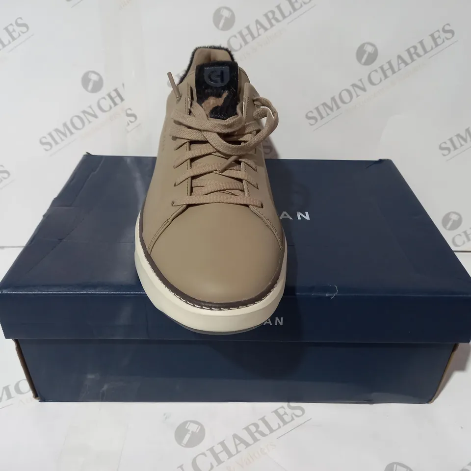 BOXED PAIR OF COLE HAAN GP TOPSPIN SNEAKERS IN TAUPE UK SIZE 11