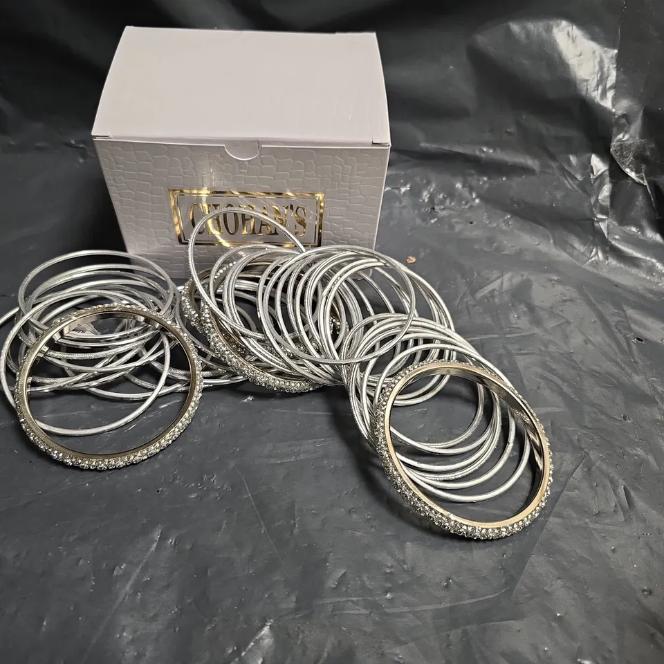 LARGE QUANTITY OF CHOHAN'S BRACELETS