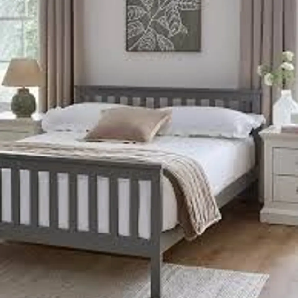 BOXED DAWSON DOUBLE WOODEN BED FRAME - GREY (1 BOX)