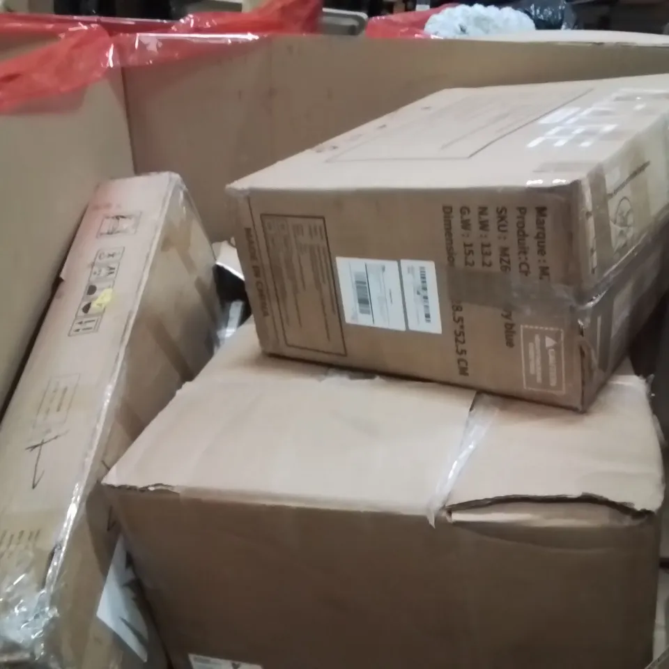 PALLET OF ASSORTED HOUSEHOLD GOODS AND PRODUCTS TO INCLUDE;FOOT MASSAGER,SKY PAD