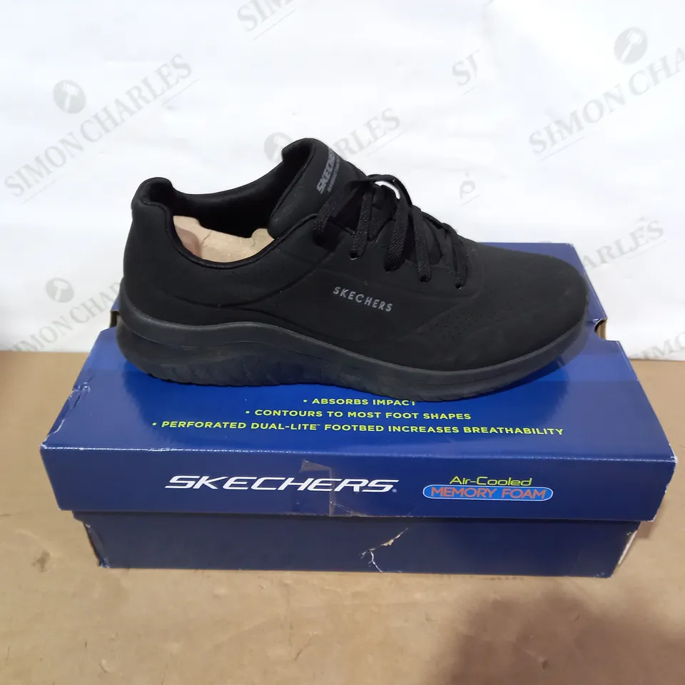 BOXED PAIR OF SKECHERS - SIZE 9