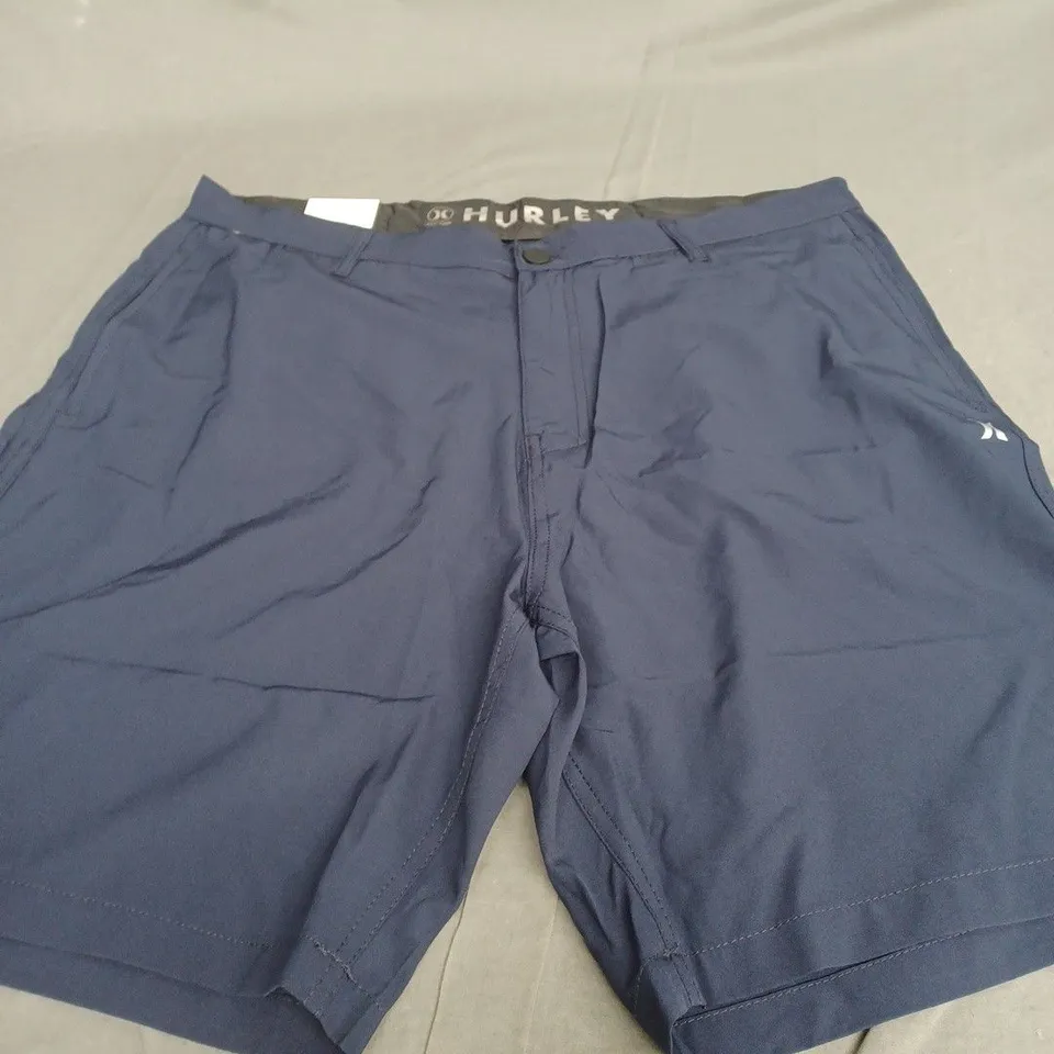HURLEY ALL DAY HYBRID SHORTS IN NAVY - SIZE 38