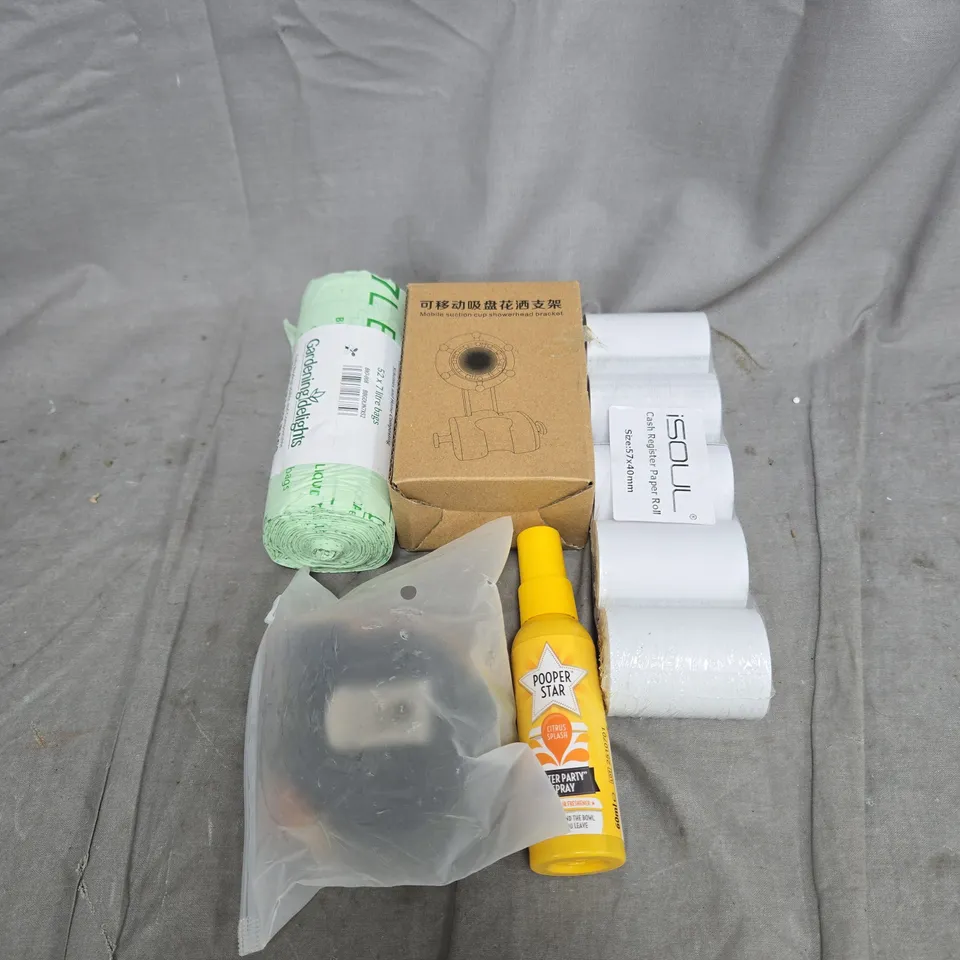 APPROXIMATELY 15 ASSORTED HOUSEHOLD ITEMS TO INCLUDE CASH REGISTER ROLL, POOPER STAR, SHOWERHEAD BRACKET, WASTE BAGS, TAPE MEASURE ETC