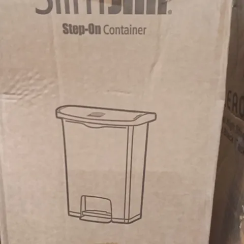 BOXED SLIM JIM  STEP ON CONTAINER