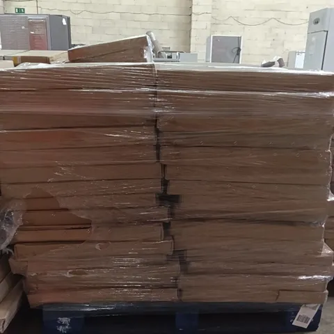 PALLET CONTAINING APPROXIMATELY 29 CURVED TOWEL RADIATORS