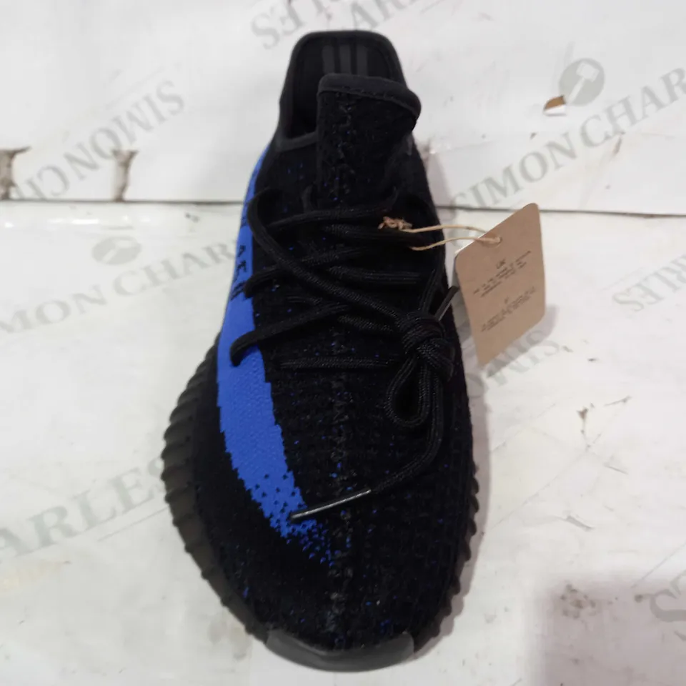 BOXED PAIR OF ADIDAS YEEZY BOOST 350 V2 SHOES IN BLACK/BLUE UK SIZE 5