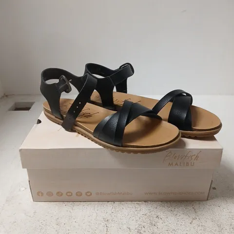 BLOWFISH MALIBU SANDALS β BLACK, UK 6