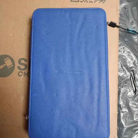 BLOOBLOOM  EYEWEAR SET: TWO FRAMES IN BLUE ZIP CASE