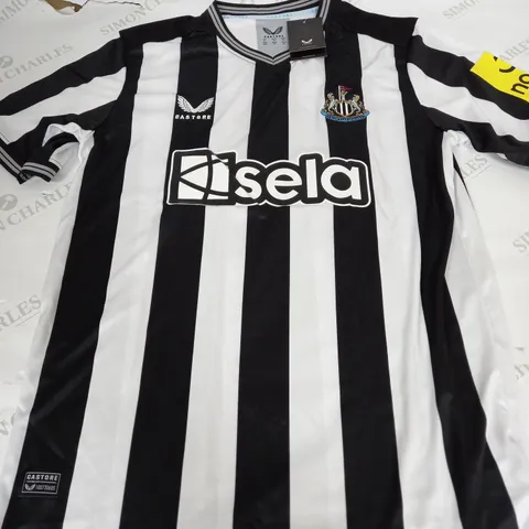 NEWCASTLE UNITED HOME SHIRT - '2 TRIPPIER'