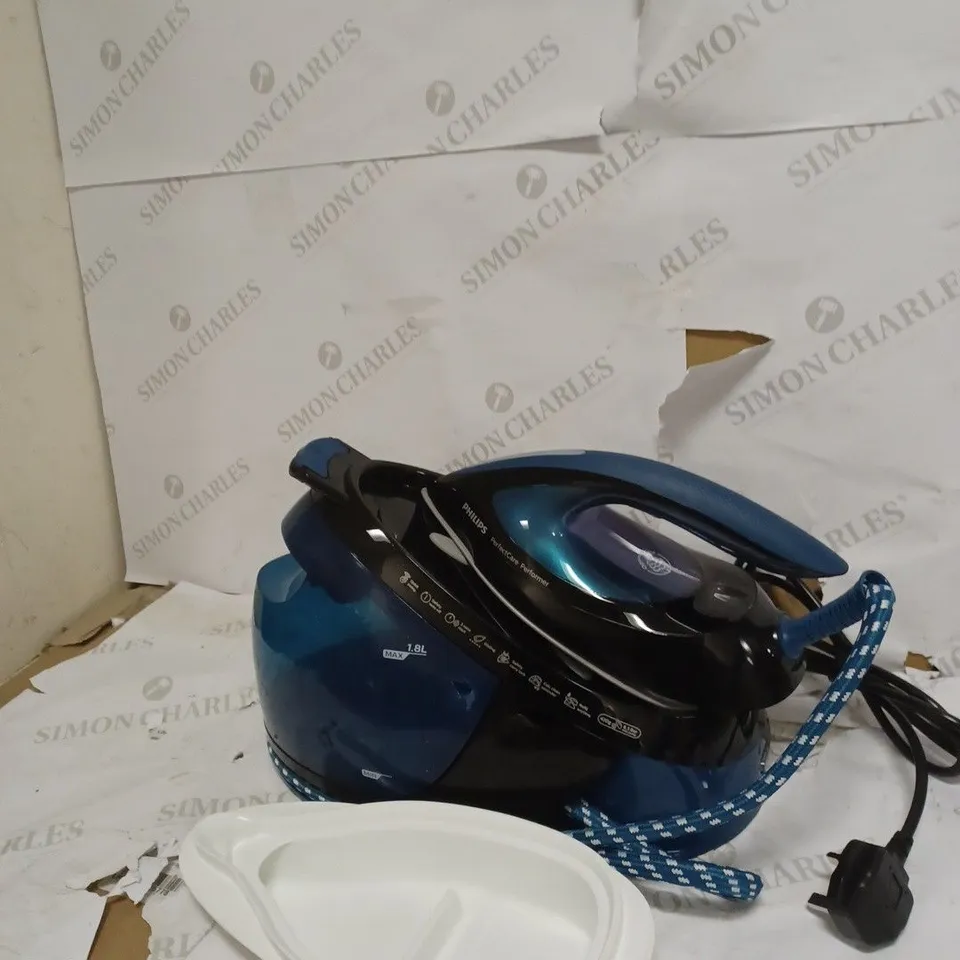 PHILIPS PERFECT CARE PERFORMER IRON 