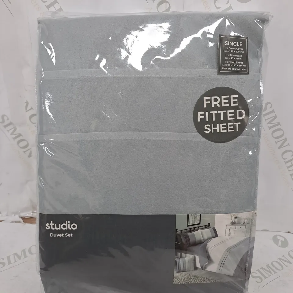 STUDIO DUVET SET SINGLE FITTED IN GREY