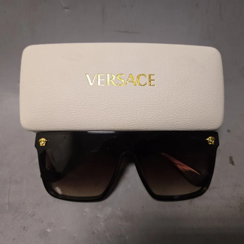 BOXED VERSACE MENS BLACK SUNGLASSES 