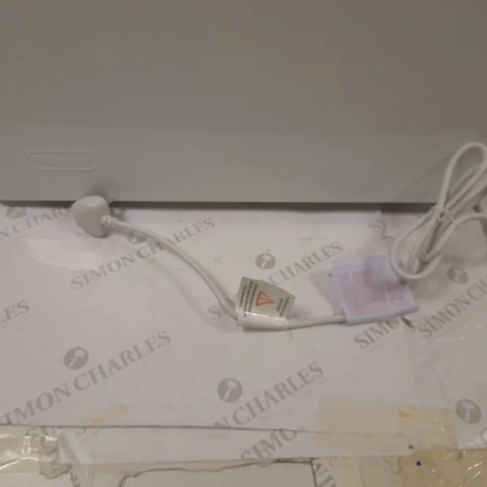 DELONGHI PORTABLE ELECTRIC HEATER