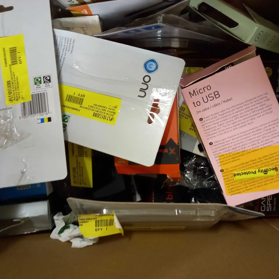 BOX OF APPROXIMATELY 20 ASSORTED ELECTRICAL ITEMS TO INCLUDE MIXX RX1 WIRELESS HEADPHONES, ONN LANDLINE PHONE, BLACKWEB IPHONE CASE, ETC