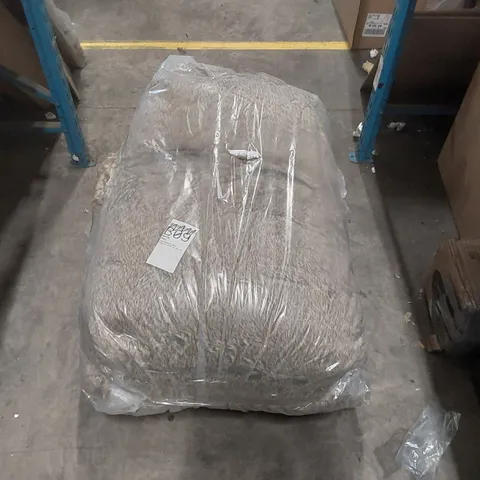 BAGGED FAUX FUR BEAN BAG