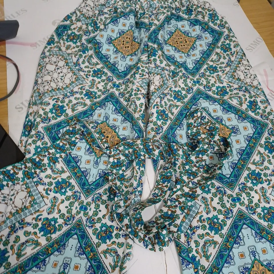 WOMENS FLARED PANTS - UK SIZE XS