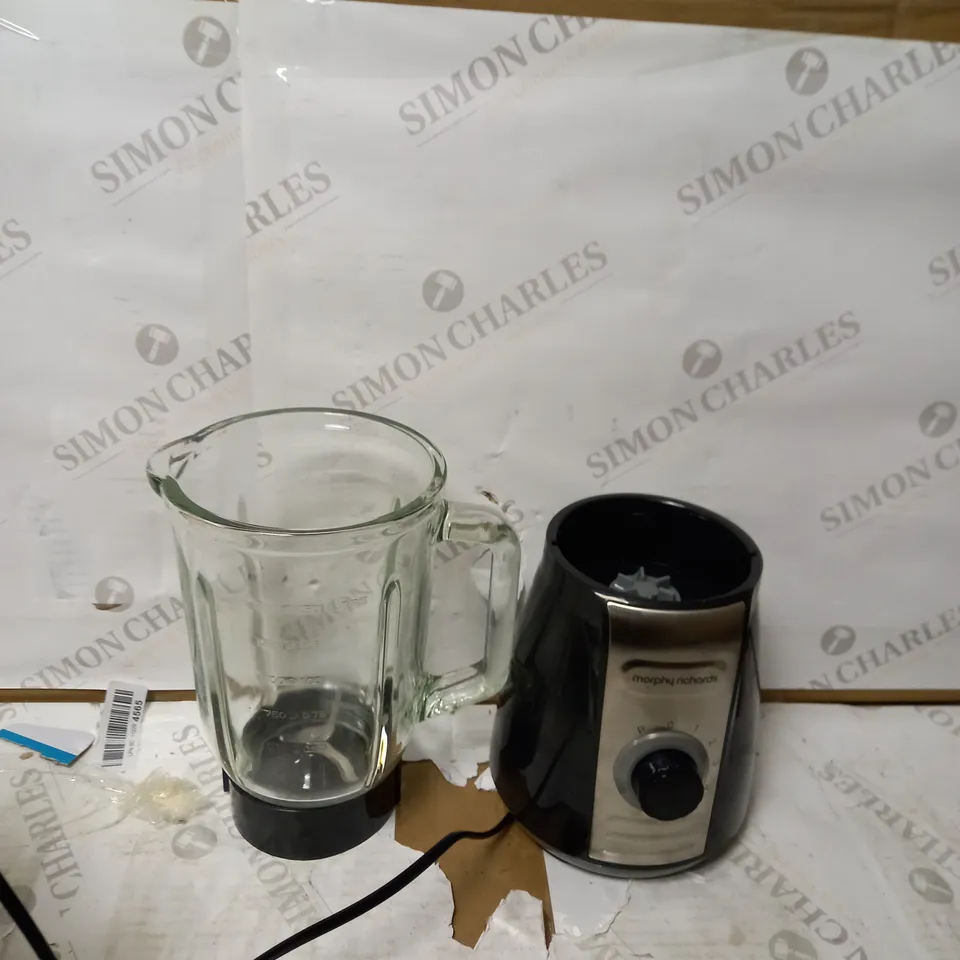MORPHY RICHARDS TOTAL CONTROL GLASS TABLE BLENDER 