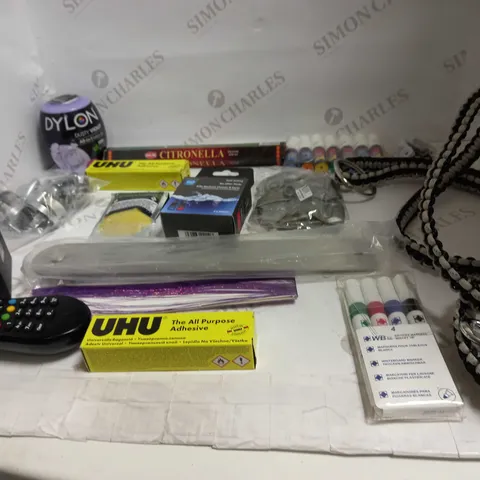 LOT OF ASSORTED HOUSEHOLD GOODS TO INCLUDE UHU, DOG LEAD, AND JACK DANIELS MOULD CUBE ETC.