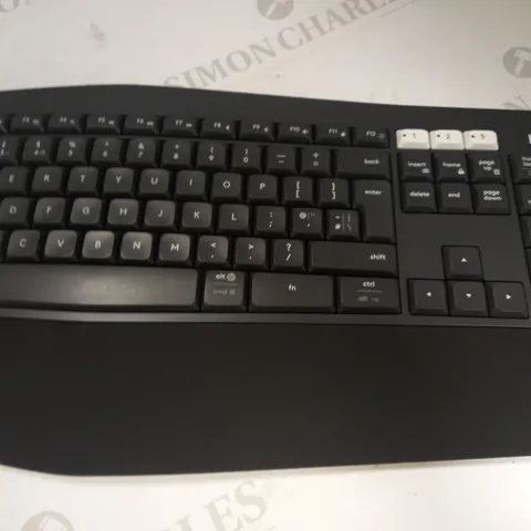 LOGITECH MK850 PERFORMANCE KEYBOARD