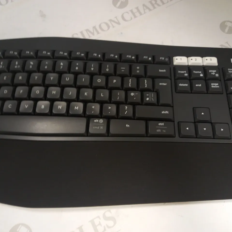 LOGITECH MK850 PERFORMANCE KEYBOARD