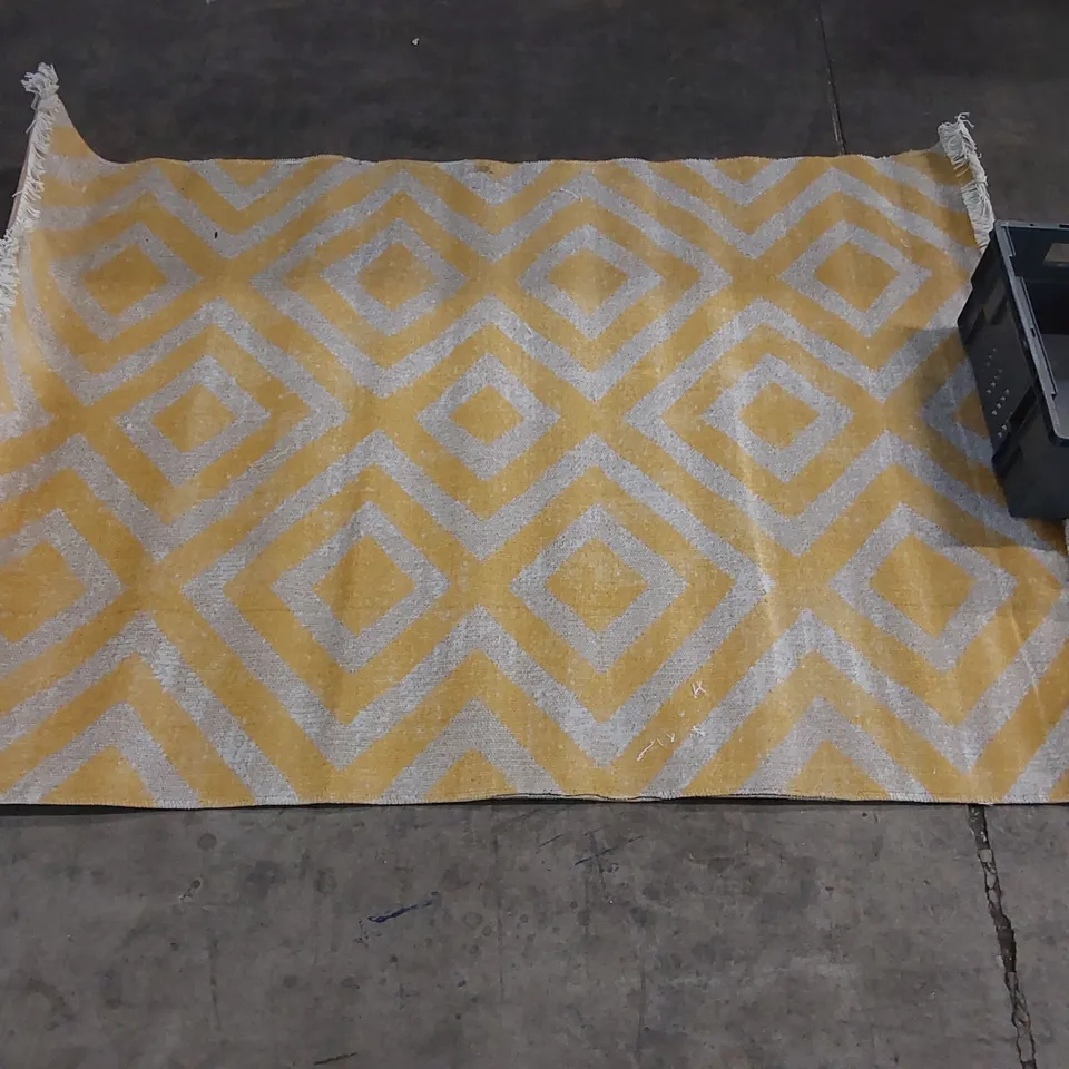 BRAND NEW BAGGED PACO HOME POCO RUG - 120 x 170cm