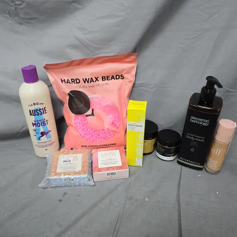 APPROXIMATELY 15 ASSORTED HEALTH & BEAUTY PRODUCTS TO INCLUDE HARD WAX BEADS, LAURA GELLER BAKED BRIGHTEN-BLUSH, ELF HALO GLOW LIQUID FILTER, ETC
