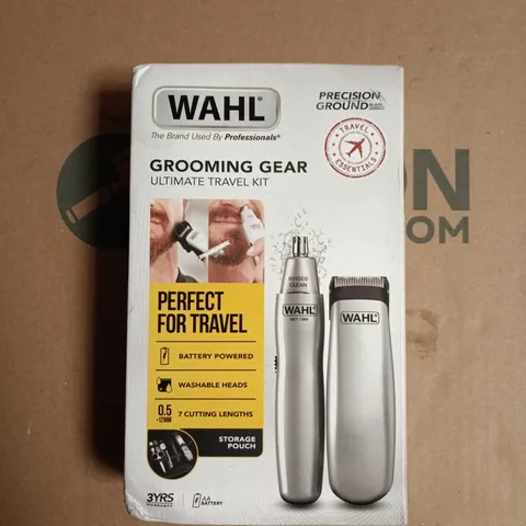 WAHL GROOMING GEAR ULTIMATE TRAVEL KIT – BATTERY-POWERED TRAVEL TRIMMER SET