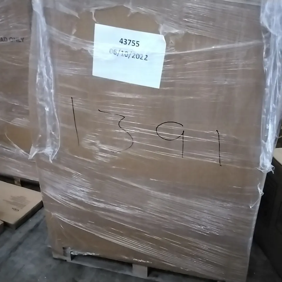 PALLET OF ASSORTED ITEMS INCLUDING MOOLAN MULTIFUNCTION STEAM MOP, YUDA, COLORFEY PET RAMP, VORFREUDE SPRAY MOP, SPRING LOADED TENSION ROD, LED VANITY MIRROR LIGHT 