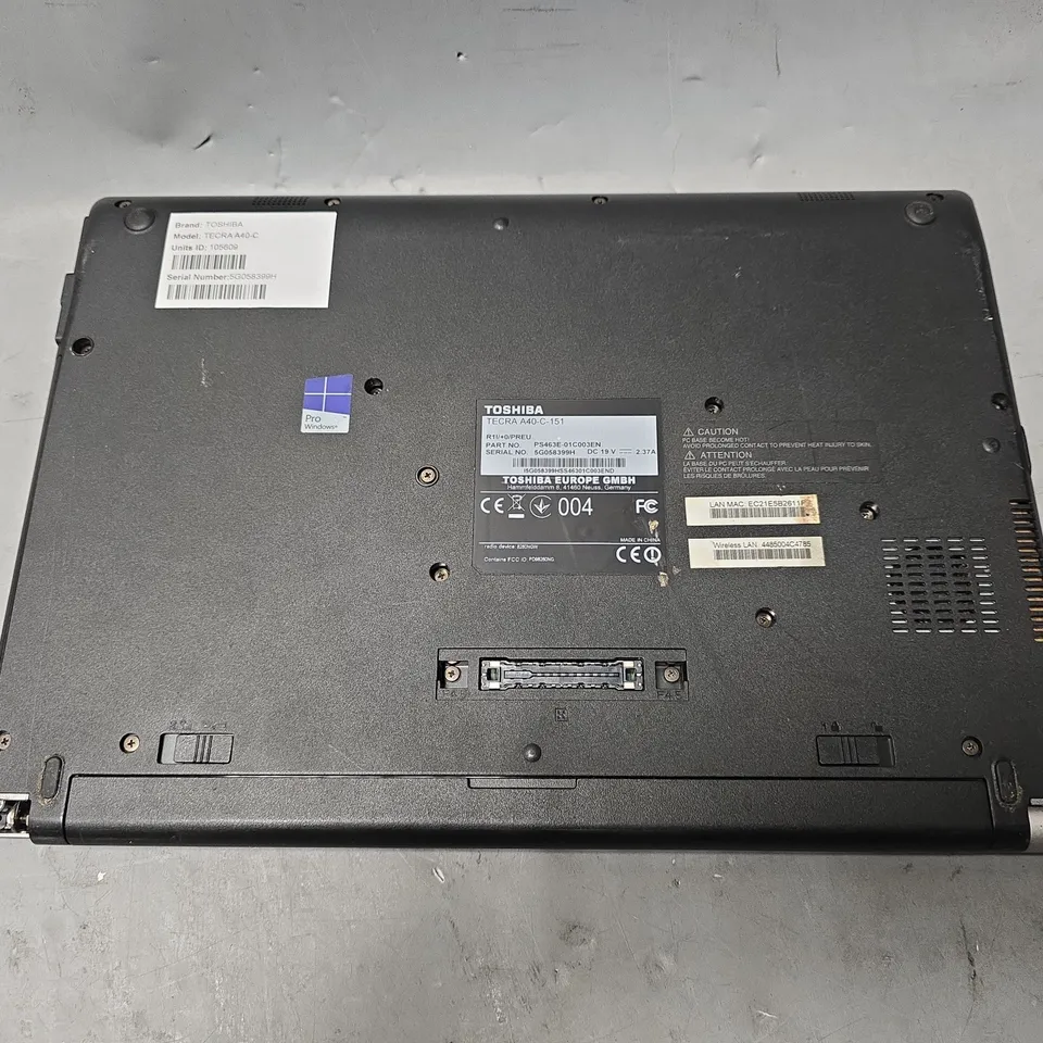 TOSHIBA TECRA A40-C LAPTOP