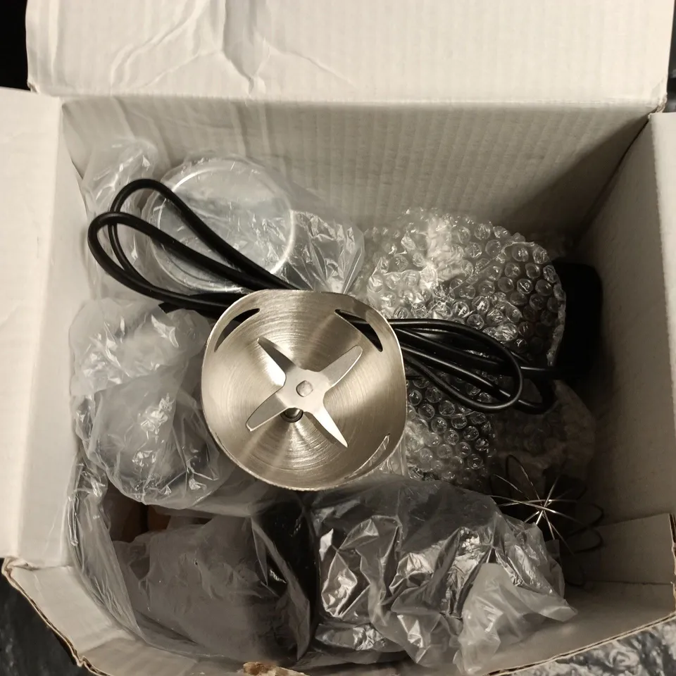 SLIVERS CREST 4-IN-1 HAND BLENDER