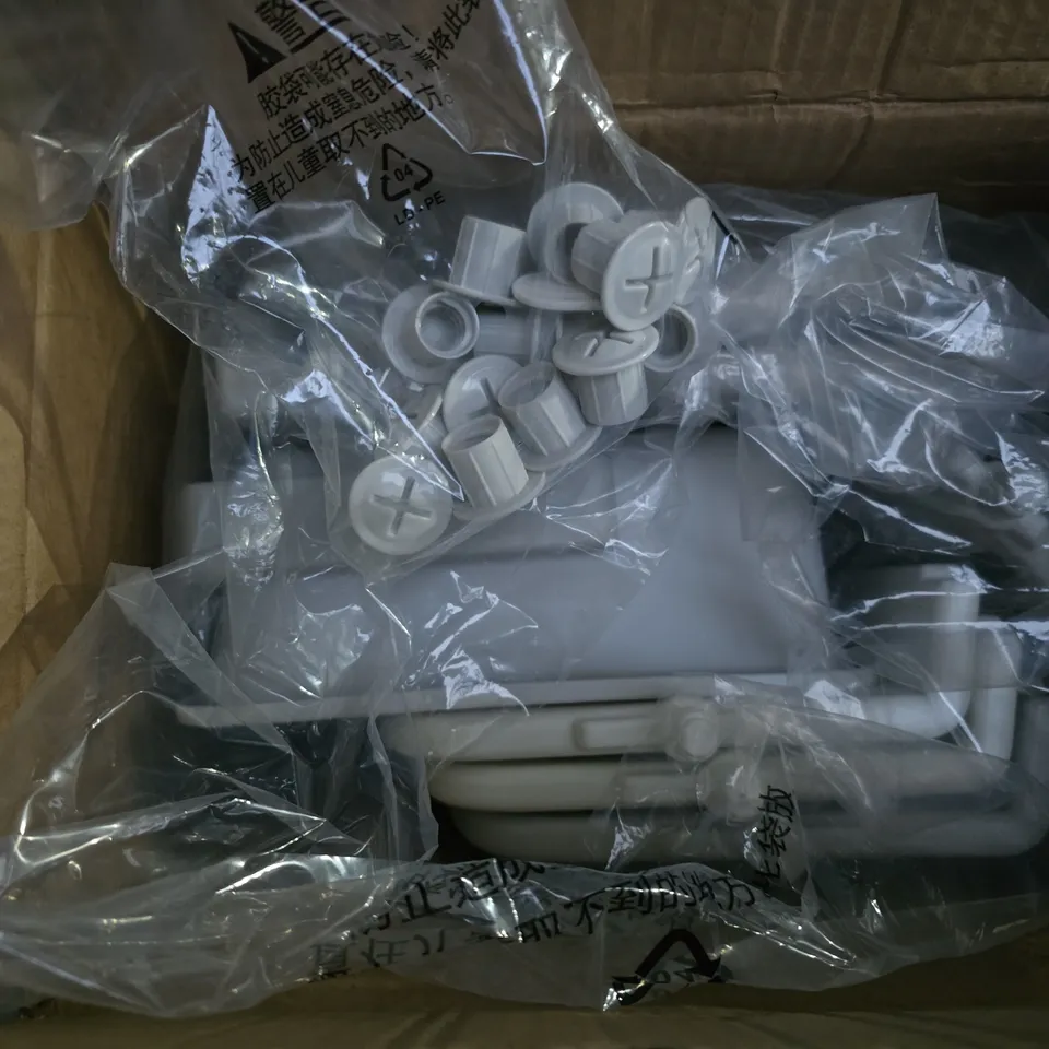 MLOONG CHILDRENS CACTUS BOOKSHELF IN WHITE - COLLECTION ONLY