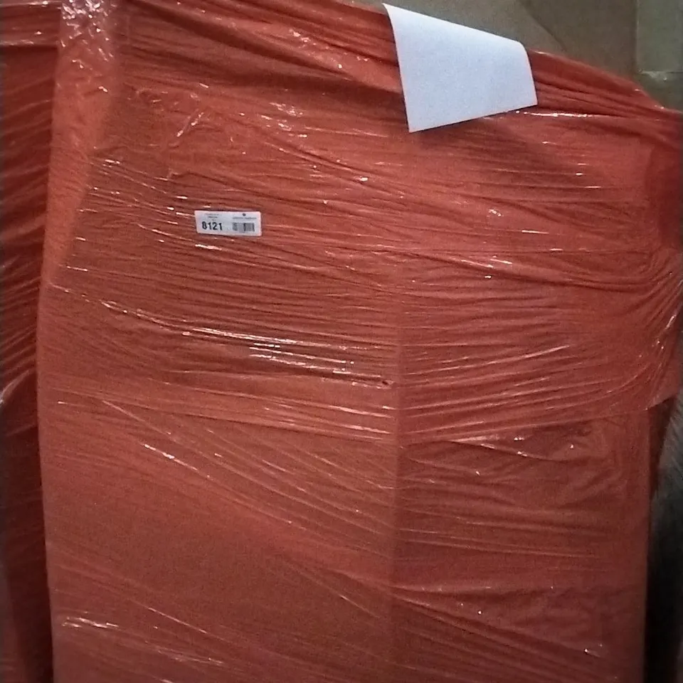PALLET OF ASSORTED PRODUCTS TO INCLUDE; MAXTEC WHITEBOARD, TOILET SEATS, XINSUNHO ALUMINUM LADDERS AND LAUNDRY HAMPERS
