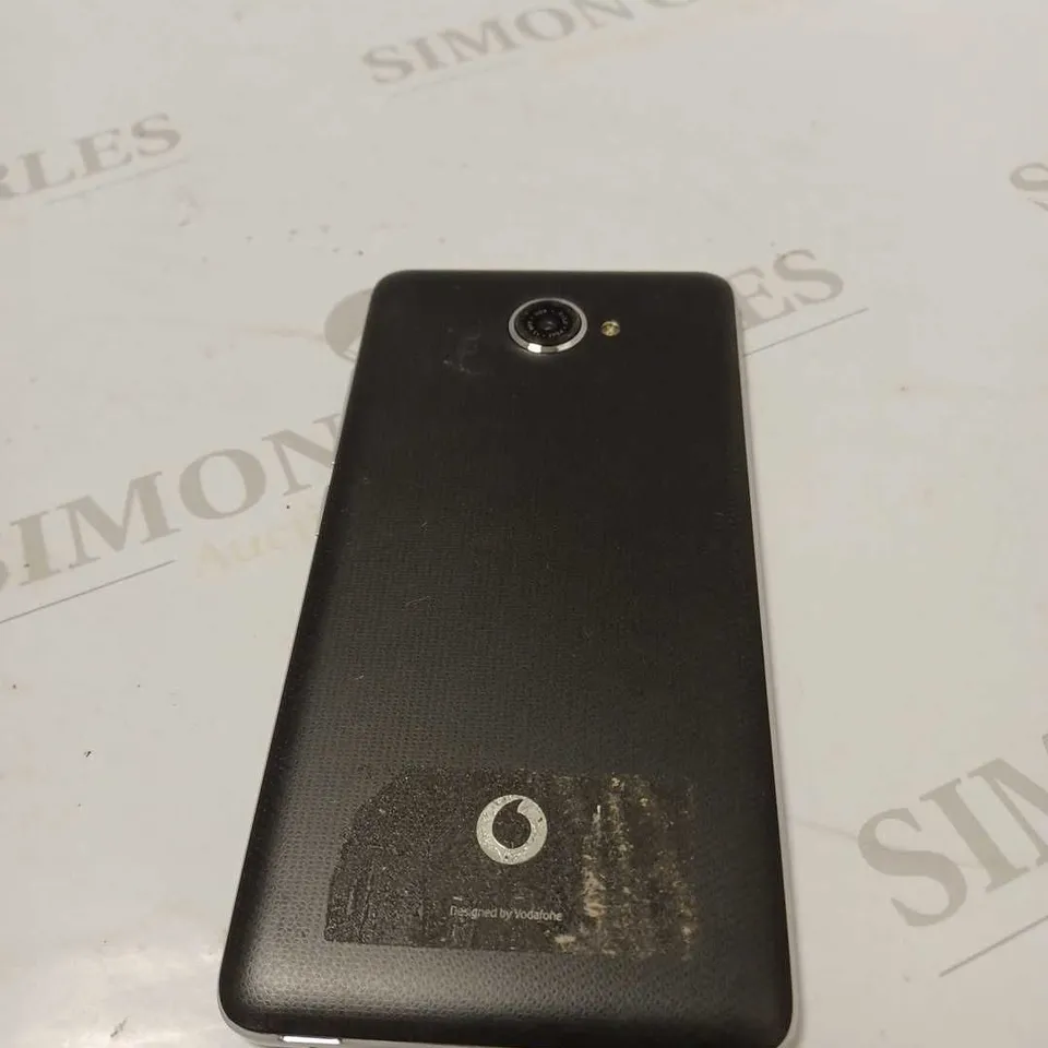 VODAFONE HDR F/2.0 PDAF 13 MPX