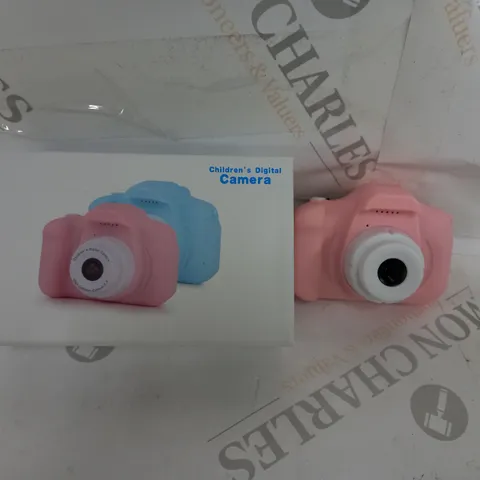 BOXED UNBRANDED CHILDRENS DIGITAL CAMERA