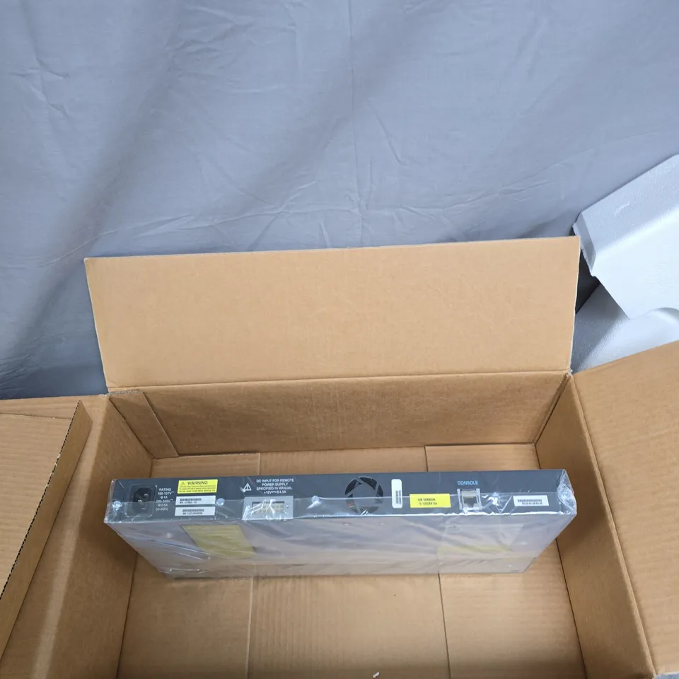 CISCO CATALYST 2950 SERIES SWITCH – BOXED