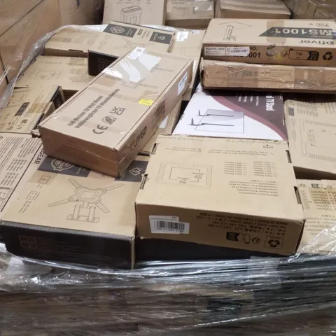 PALLET CONTAINING ASSORTED TV MOUNTS