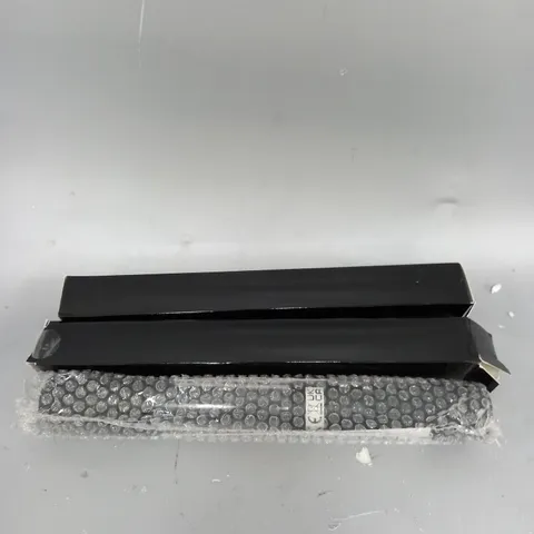 BOXED SET OF 2 SFIXX LED TORCH IN BLACK