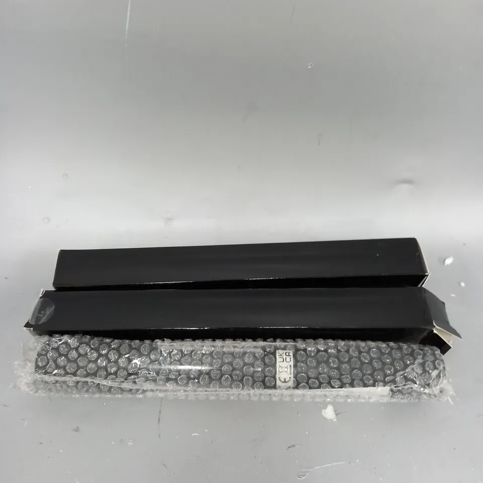 BOXED SET OF 2 SFIXX LED TORCH IN BLACK 