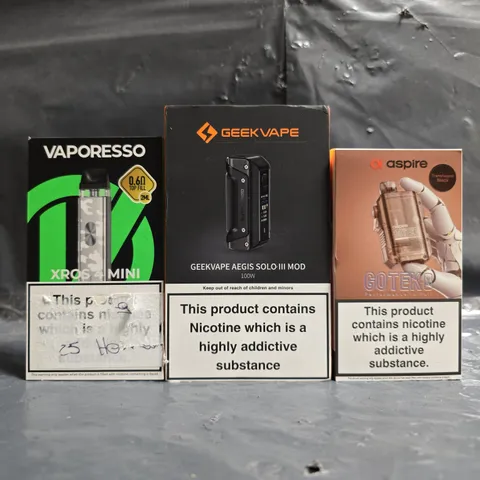 BOX OF APPROXIMATELY 20 ASSORTED E-CIGARETTE AND VAPING PRODUCTS TO INCLUDE VAPORESSO, ASPIRE, GEEKVAPE, ETC - COLLECTION ONLY