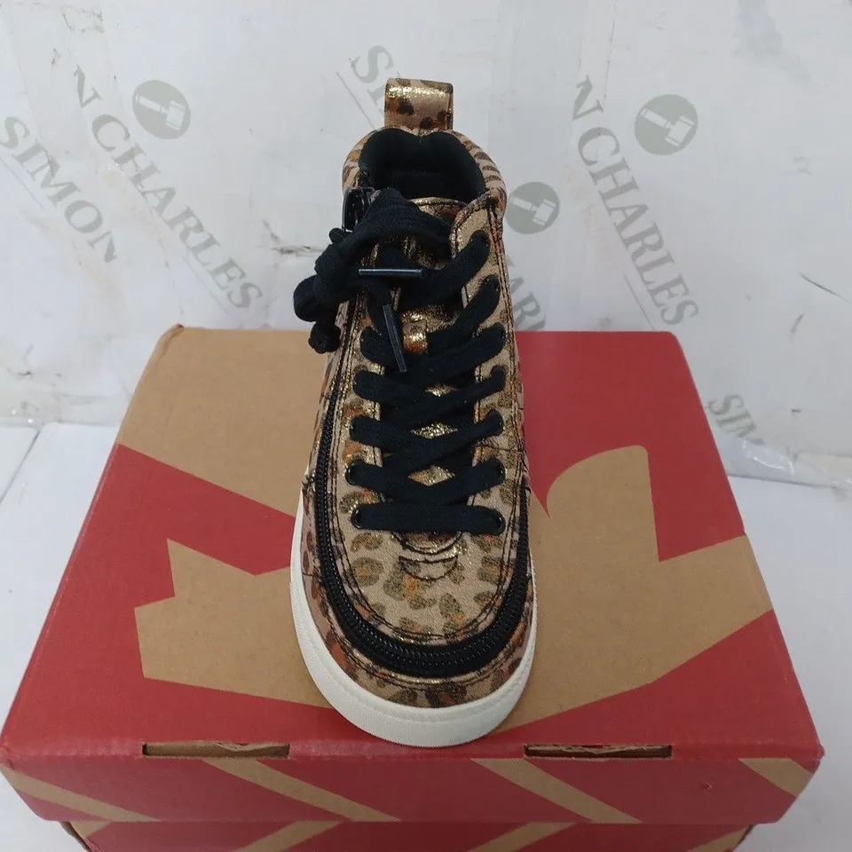 BOXED PAIR OF BILLY FOOTWEAR BILLY CLASSIC LACE HIGHS IN LEOPARD SHIMMER (KIDS UK 10M)