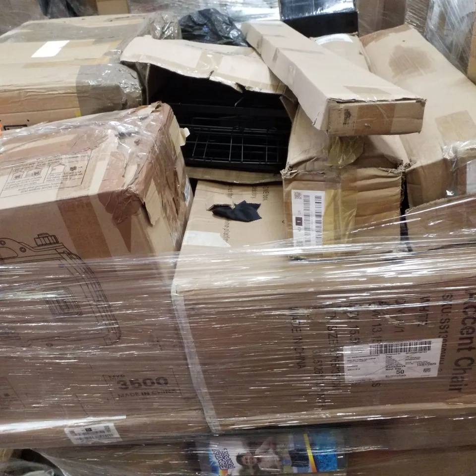 PALLET CONTAINING ASSORTED PRODUCTS INCLUDING ACCENT CHAIR, MXR 3500 PETROL INVERTER GENERATOR & FAMILY FUN POOL