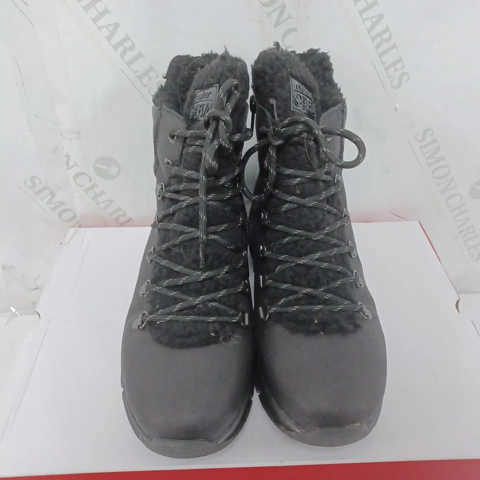 BOXED RIEKER CHUNKY BOOT IN BLACK - SIZE 38