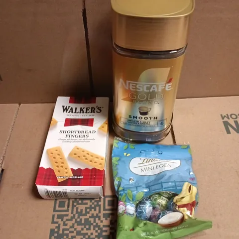 APPROXIMATELY 5 ASSORTED FOOD/DRINK PRODUCTS TO INCLUDE COFFEE, SHORTBREAD, MINI EGGS ETC