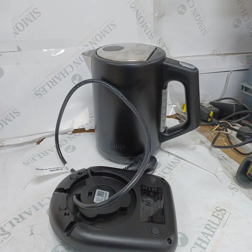 BOXED NINJA PERFECT TEMPERATURE KETTLE 