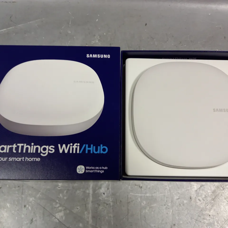 BOXED SAMSUNG SMARTTHINGS WIFI/HUB