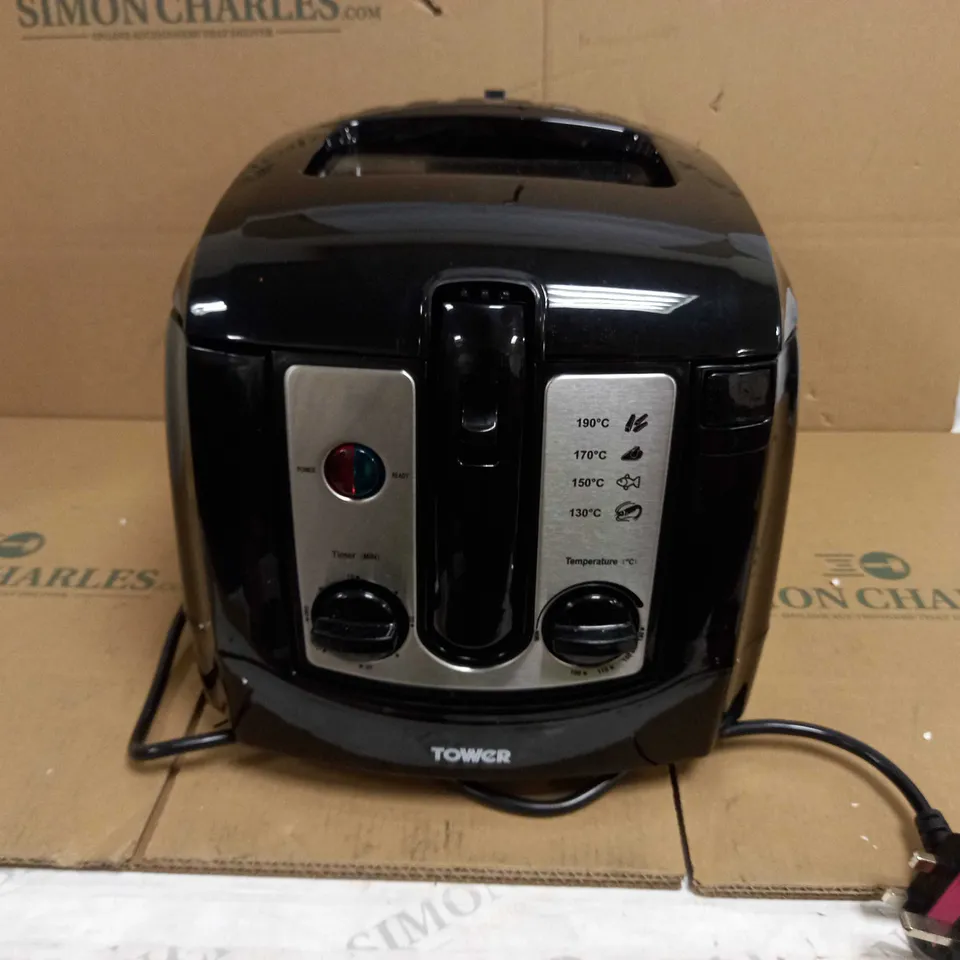 TOWER T17002 DEEP FAT FRYER WITH ADJUSTABLE THERMOSTAT