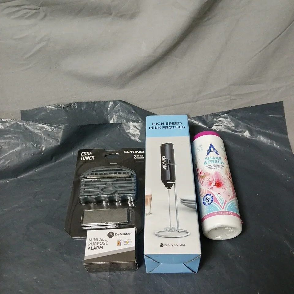 APPROXIMATELY 20 ASSORTED HOUSEHOLD ITEMS TO INCLUDE ASTONISH, MILK FROTHER, EDGE TUNER TOOL, MINI ALL PURPOSE ALARM ETC