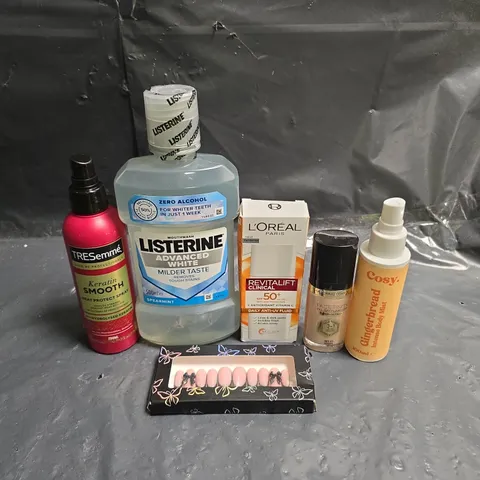 APPROXIMATEY 20 ASSORTED HEALTH AND BEAUTY PRODUCTS TO INCLUDE - LISTERINE MOUTHWASH - L'OREAL REVITALIFT FLUID AND COSY GINGERBREAD BODY MIST
