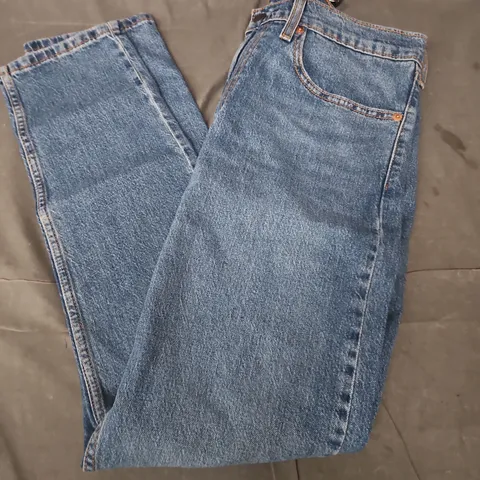 LEVI'S 515 SLIM TAPER JEANS – UK 34 (US 34 X 32)